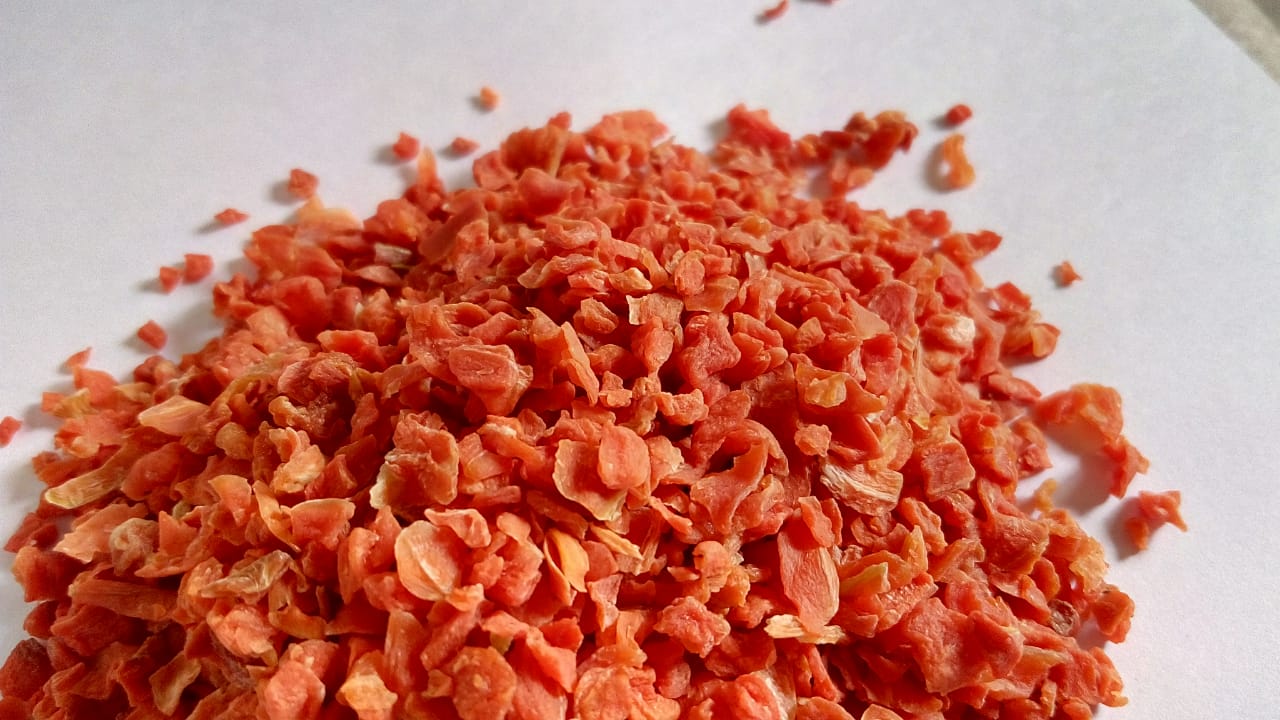 Dehydrated Carrot Flakes