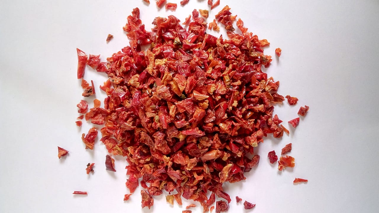 dehydrated red bell pepper flakes 10*10mm
