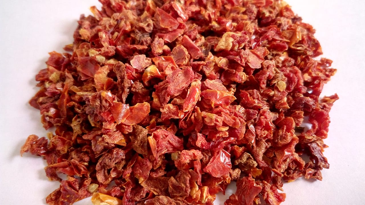 dried tomato flakes 5*5mm