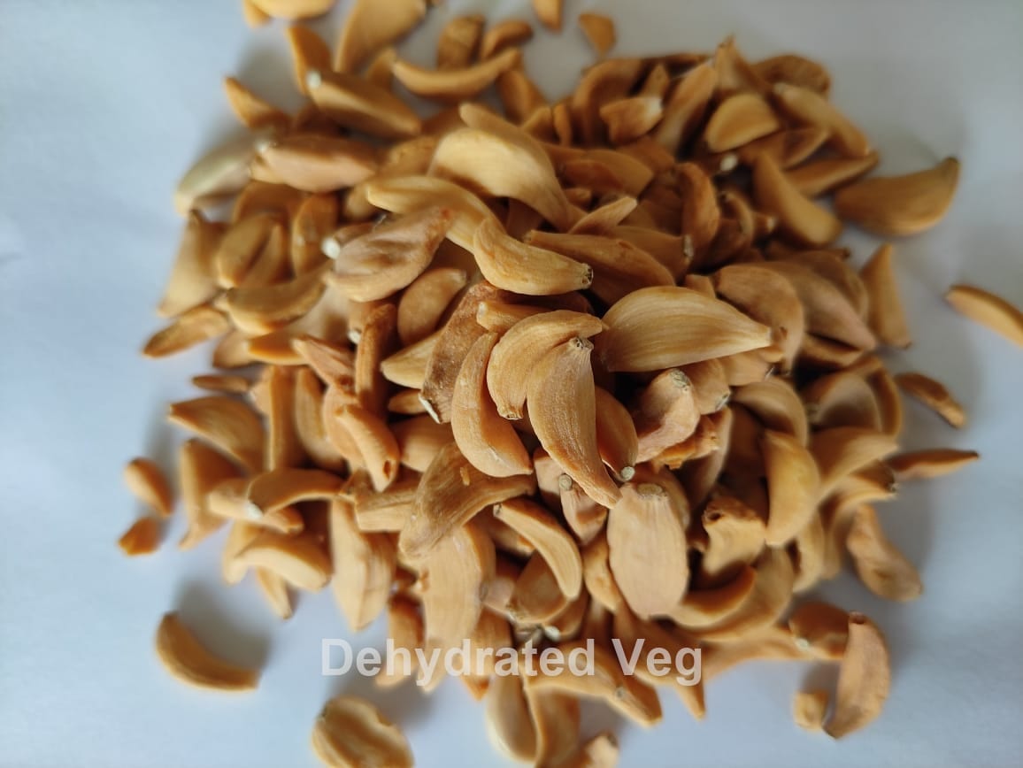 Dehydrated Garlic Flakes